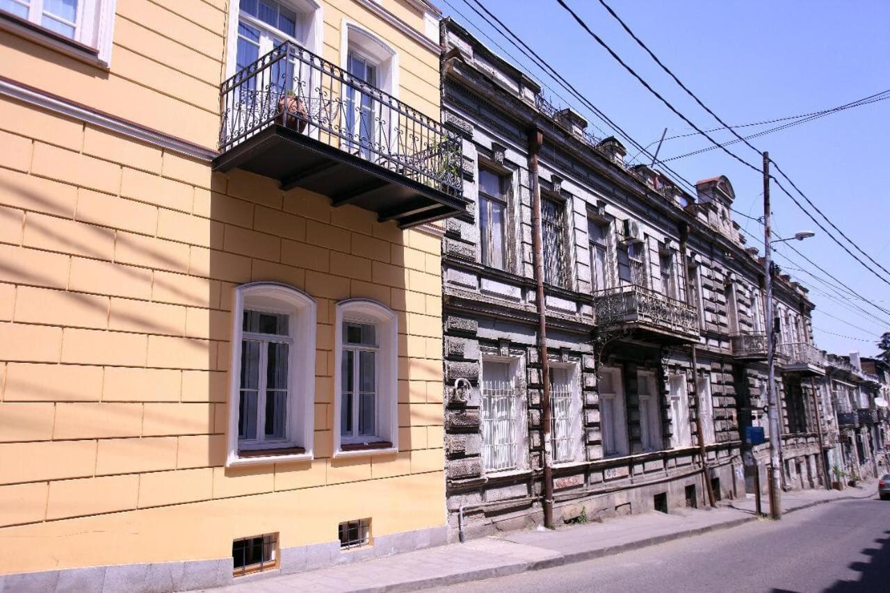 Dali'S Royal Apartment Tbilisi Eksteriør billede
