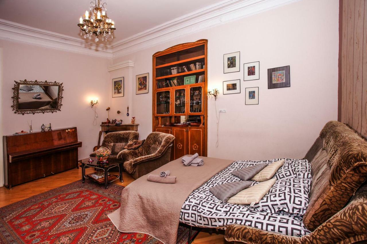 Dali'S Royal Apartment Tbilisi Eksteriør billede