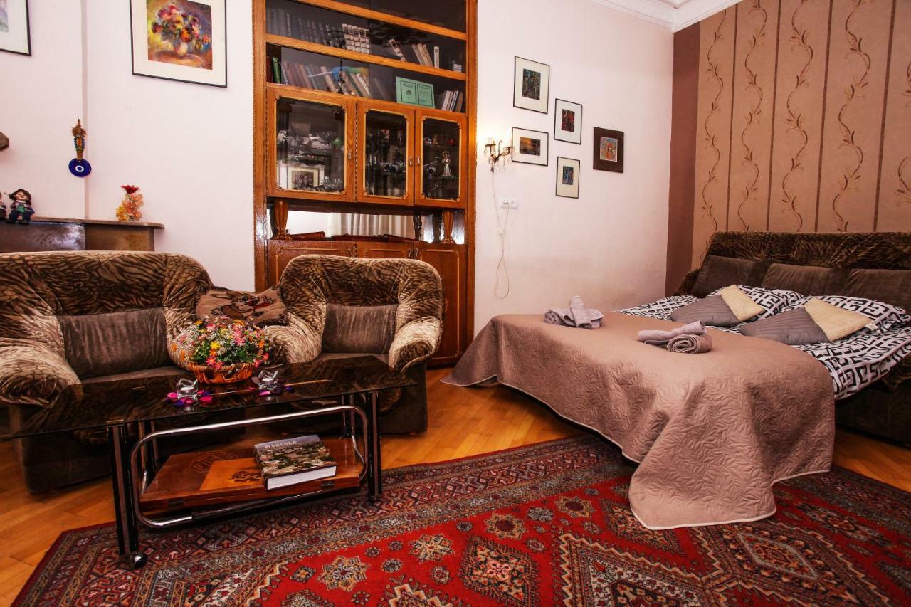 Dali'S Royal Apartment Tbilisi Eksteriør billede