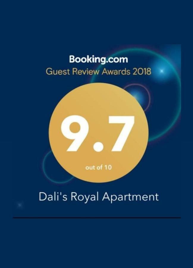 Dali'S Royal Apartment Tbilisi Eksteriør billede